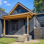 Unique Black Home In The Heart Of Shelby Park