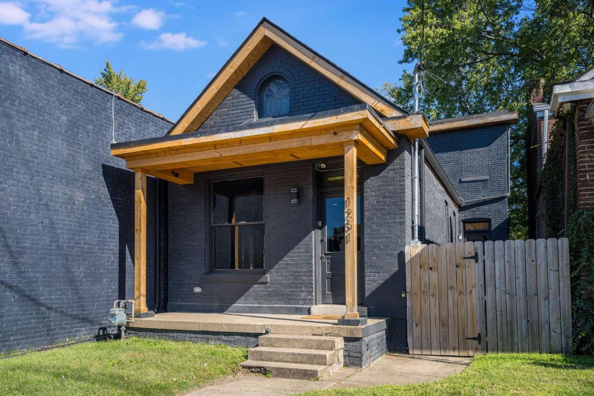 Unique Black In The Heart Of Shelby Park *